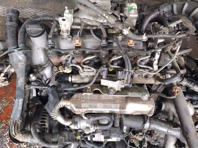 bontott TOYOTA COROLLA Motor (Fűzött blokk hengerfejjel)