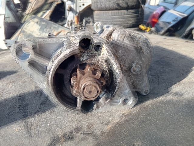 bontott TOYOTA COROLLA Önindító