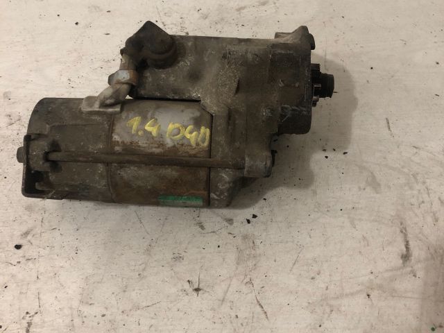 bontott TOYOTA COROLLA Önindító