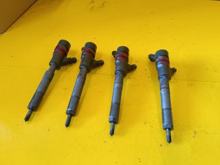 bontott TOYOTA COROLLA Porlasztó (1 db)