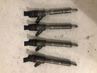 bontott TOYOTA COROLLA Porlasztó Sor / Híd