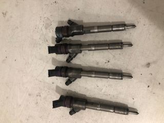 bontott TOYOTA COROLLA Porlasztó Sor / Híd