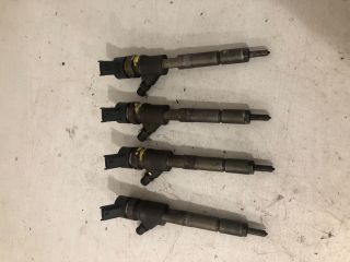 bontott TOYOTA COROLLA Porlasztó Sor / Híd