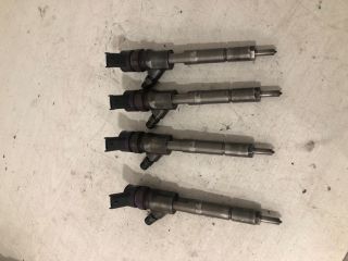 bontott TOYOTA COROLLA Porlasztó Sor / Híd