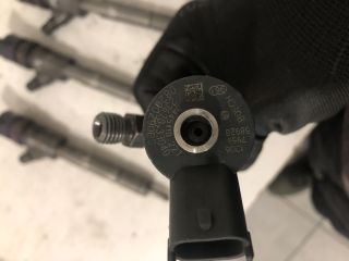 bontott TOYOTA COROLLA Porlasztó Sor / Híd