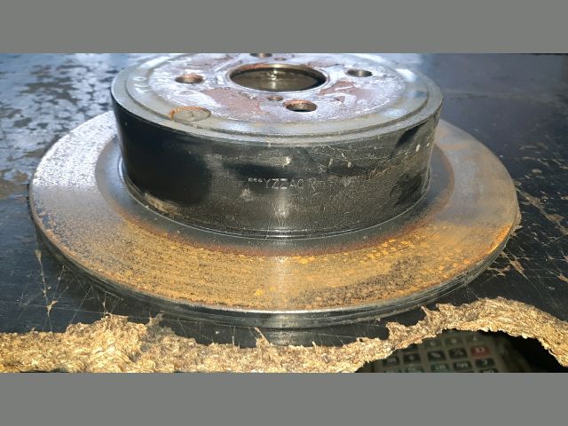 bontott TOYOTA COROLLA Hátsó Féktárcsa