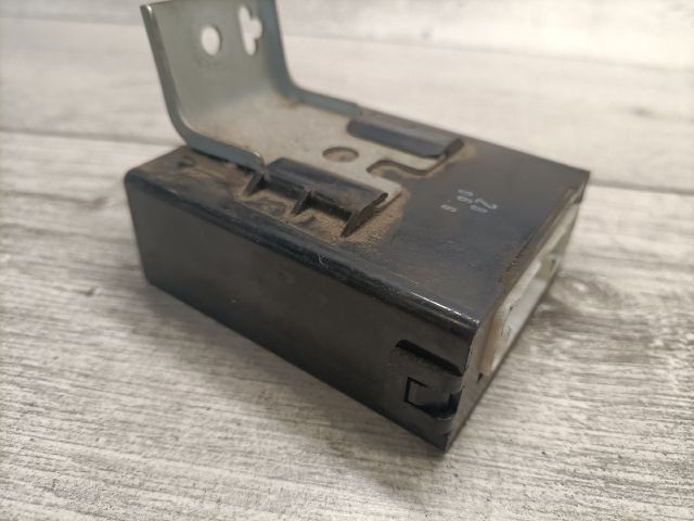 bontott TOYOTA COROLLA Klíma Relé