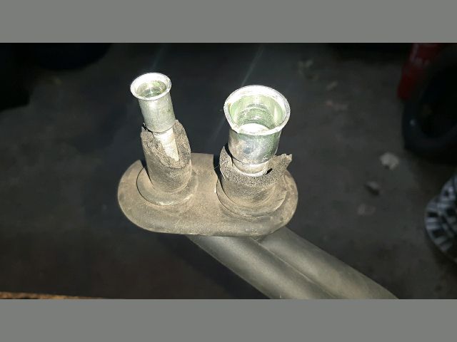 bontott TOYOTA COROLLA Klímahűtő Radiátor