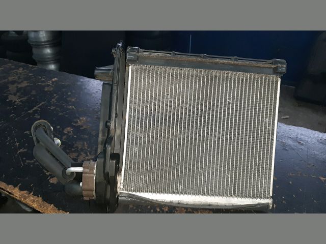 bontott TOYOTA COROLLA Klímahűtő Radiátor