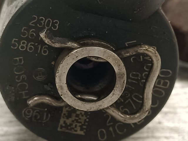 bontott TOYOTA COROLLA Porlasztó (1 db)