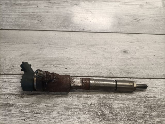 bontott TOYOTA COROLLA Porlasztó (1 db)