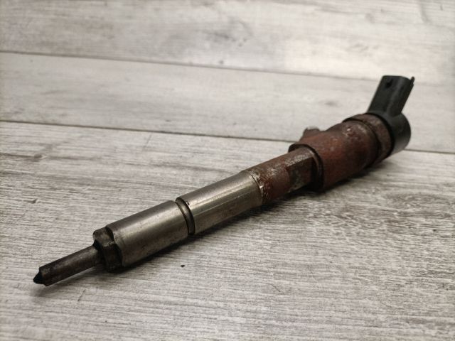 bontott TOYOTA COROLLA Porlasztó (1 db)