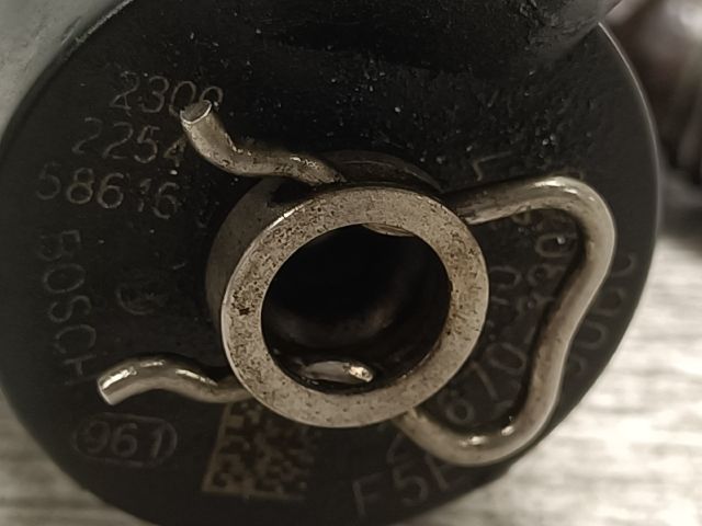 bontott TOYOTA COROLLA Porlasztó (1 db)