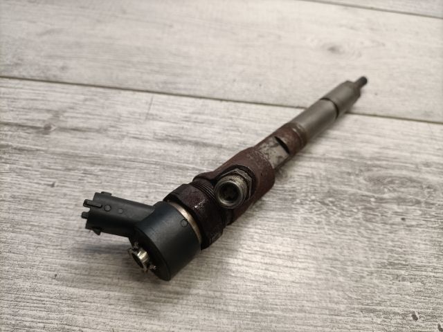 bontott TOYOTA COROLLA Porlasztó (1 db)