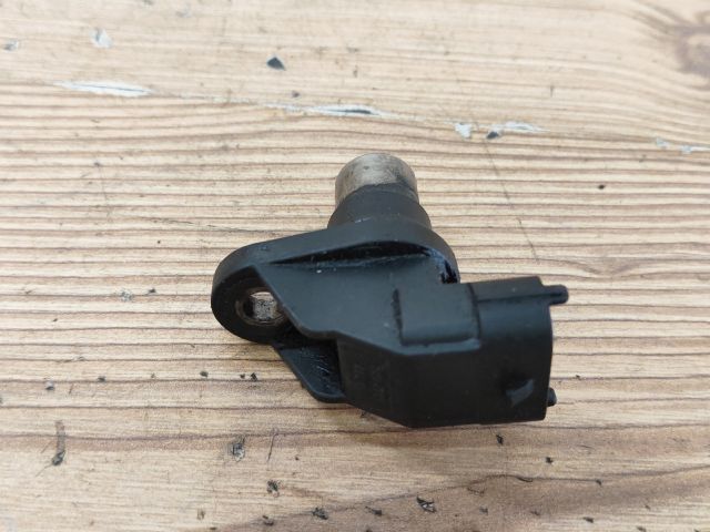 bontott TOYOTA COROLLA Vezérműtengely Fordulatszám Jeladó