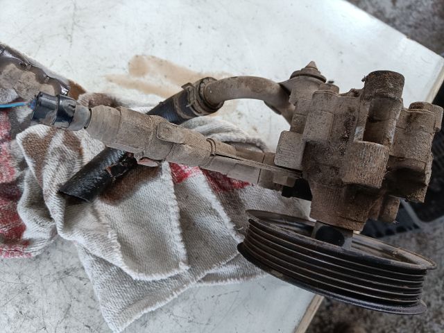 bontott TOYOTA COROLLA Kormányszervó Motor (Hidraulikus)