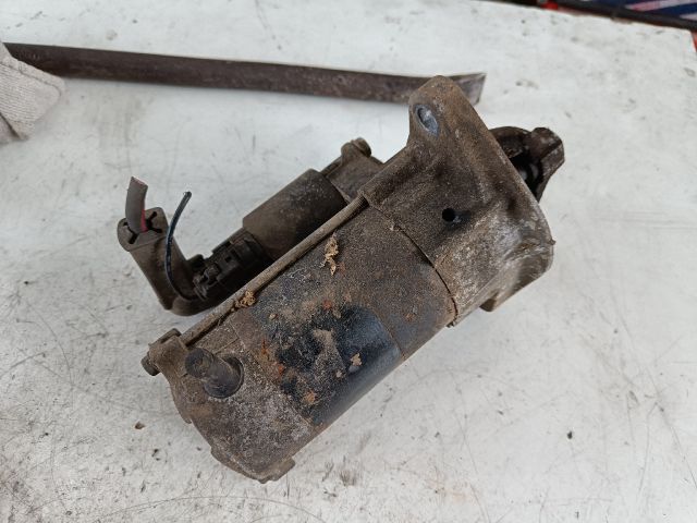 bontott TOYOTA COROLLA Önindító