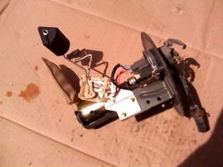 bontott TOYOTA COROLLA Üzemanyag Szivattyú