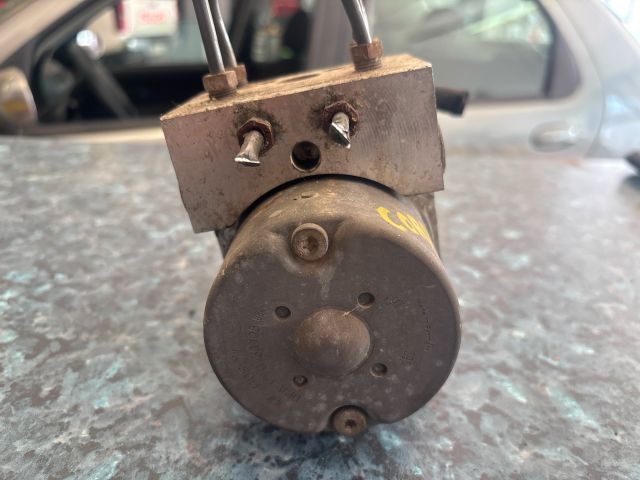 bontott TOYOTA COROLLA ABS Kocka