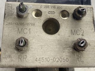 bontott TOYOTA COROLLA ABS Kocka