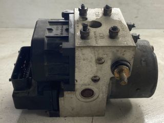 bontott TOYOTA COROLLA ABS Kocka