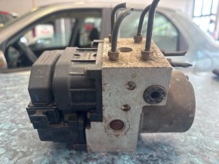 bontott TOYOTA COROLLA ABS Kocka