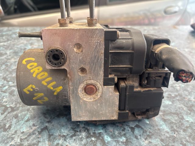 bontott TOYOTA COROLLA ABS Kocka