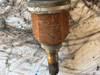 bontott TOYOTA COROLLA Bal Féltengely