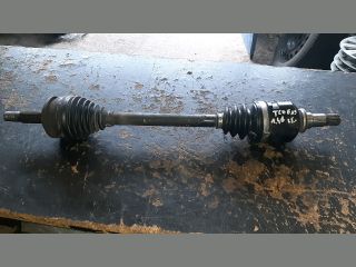 bontott TOYOTA COROLLA Bal Féltengely