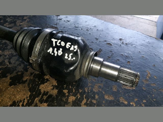 bontott TOYOTA COROLLA Bal Féltengely