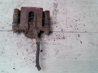 bontott TOYOTA COROLLA Bal hátsó Féknyereg Munkahengerrel