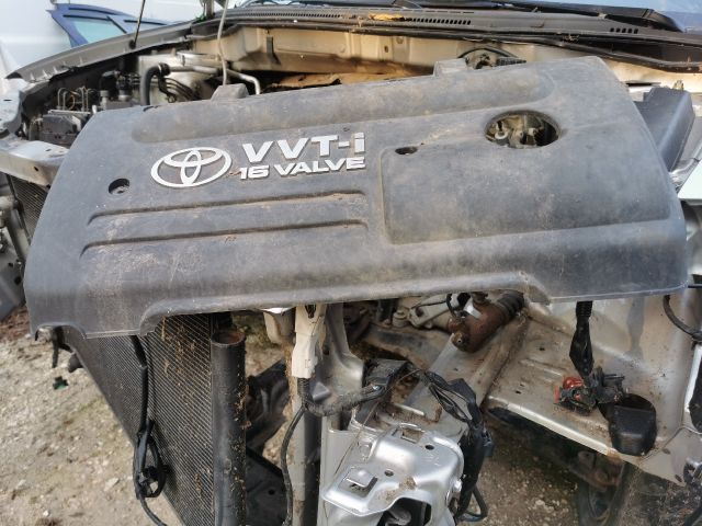 bontott TOYOTA COROLLA Felső Motorburkolat