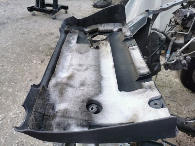 bontott TOYOTA COROLLA Felső Motorburkolat