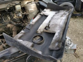 bontott TOYOTA COROLLA Felső Motorburkolat