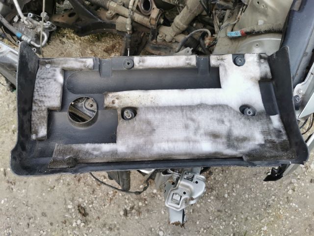 bontott TOYOTA COROLLA Felső Motorburkolat