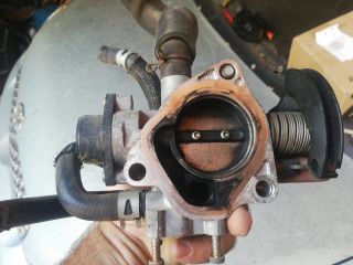 bontott TOYOTA COROLLA Fojtószelep (Mechanikus)