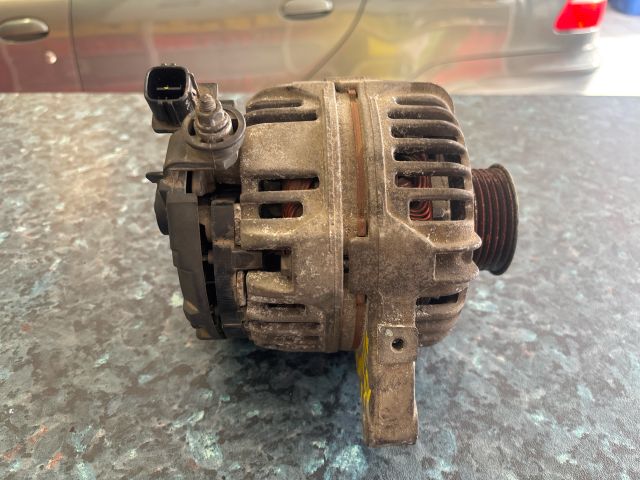 bontott TOYOTA COROLLA Generátor