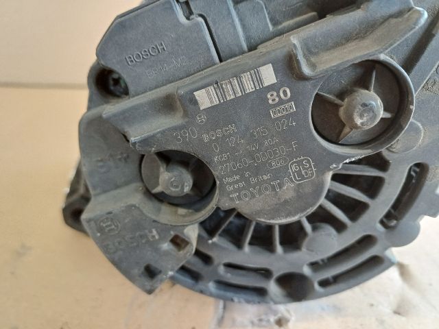 bontott TOYOTA COROLLA Generátor