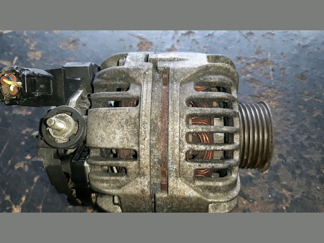 bontott TOYOTA COROLLA Generátor