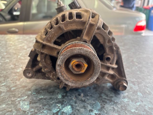 bontott TOYOTA COROLLA Generátor