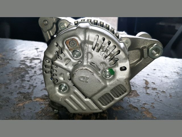 bontott TOYOTA COROLLA Generátor