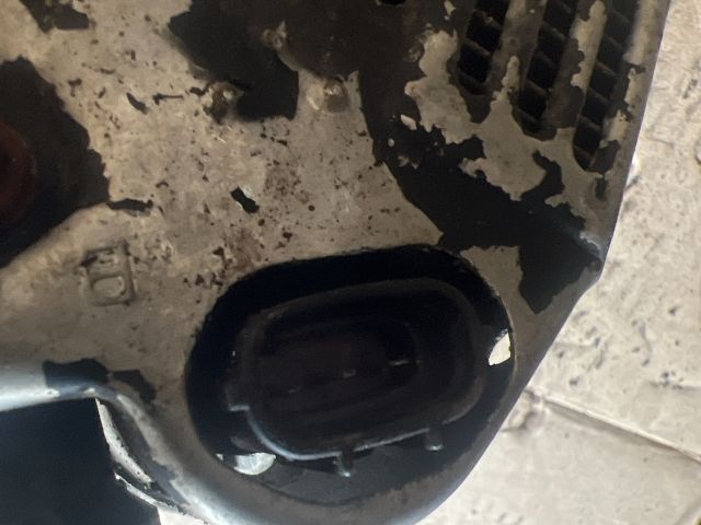 bontott TOYOTA COROLLA Generátor