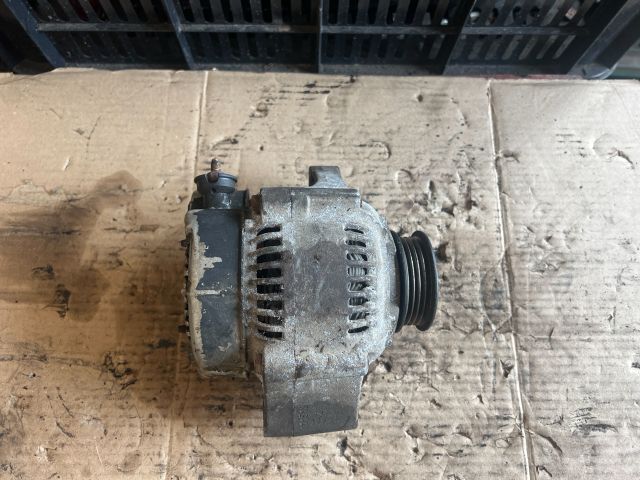 bontott TOYOTA COROLLA Generátor