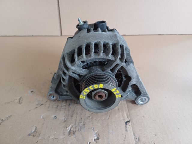 bontott TOYOTA COROLLA Generátor