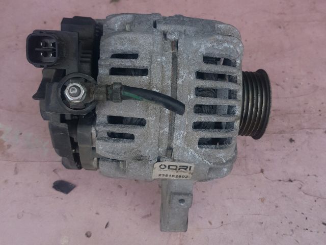 bontott TOYOTA COROLLA Generátor