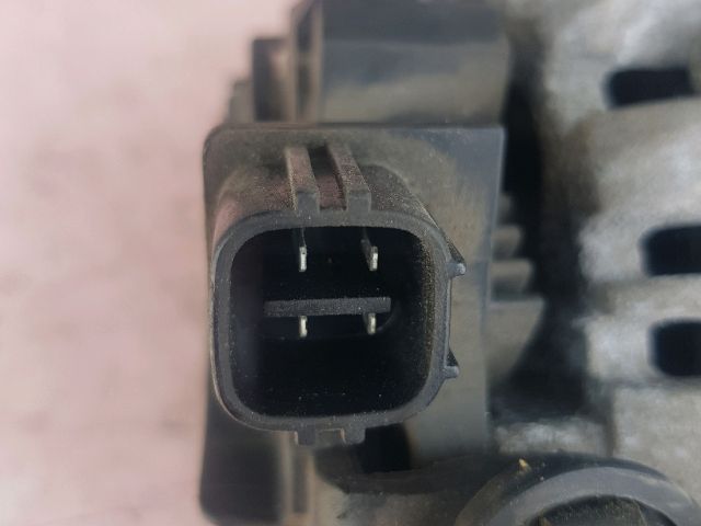 bontott TOYOTA COROLLA Generátor