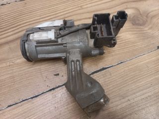 bontott TOYOTA COROLLA Gyújtáskapcsoló