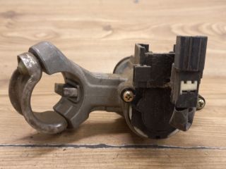 bontott TOYOTA COROLLA Gyújtáskapcsoló