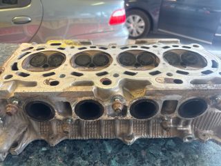 bontott TOYOTA COROLLA Hengerfej