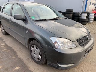 bontott TOYOTA COROLLA Jobb első Féknyereg Munkahengerrel